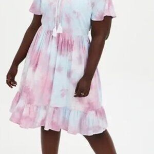 Torrid -- Tie Dye Crosshatch Tiered Babydoll Dress